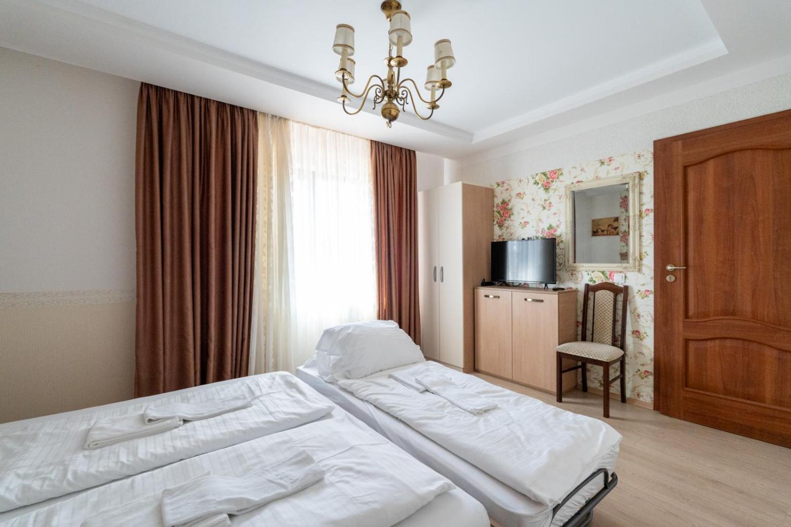 Faraway Aparthotel Near Vienna Airport With Anytime Self Check In Bruck an der Leitha Room photo