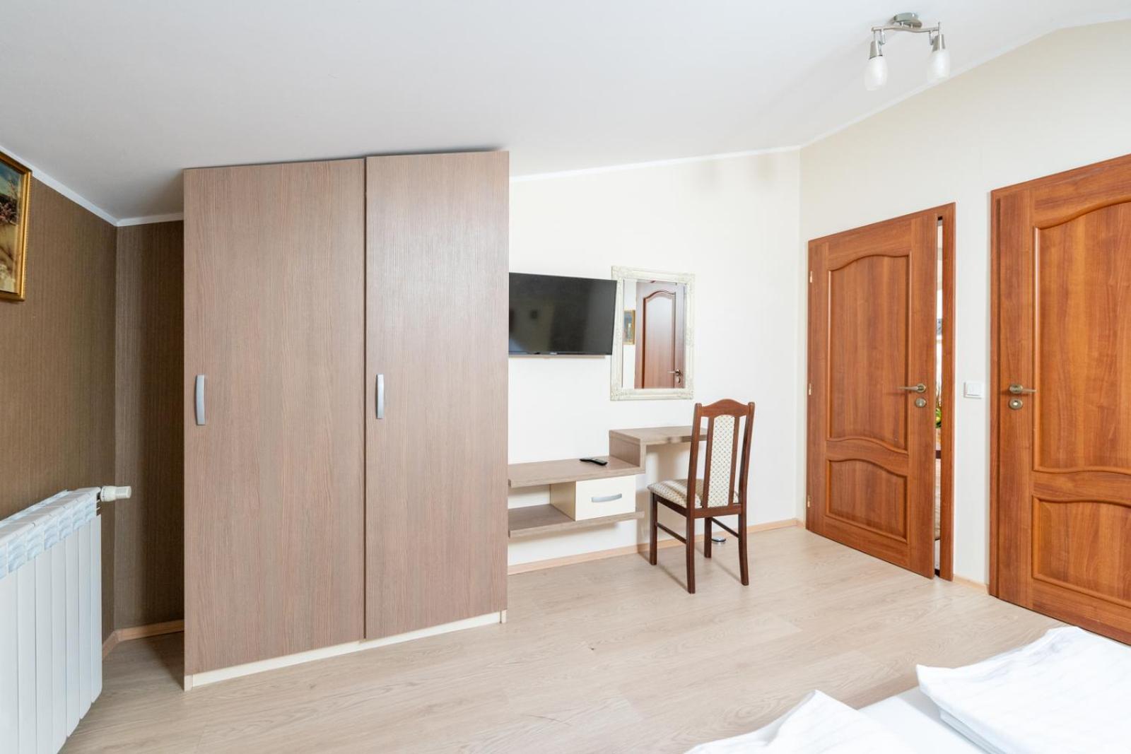 Faraway Aparthotel Near Vienna Airport With Anytime Self Check In Bruck an der Leitha Room photo